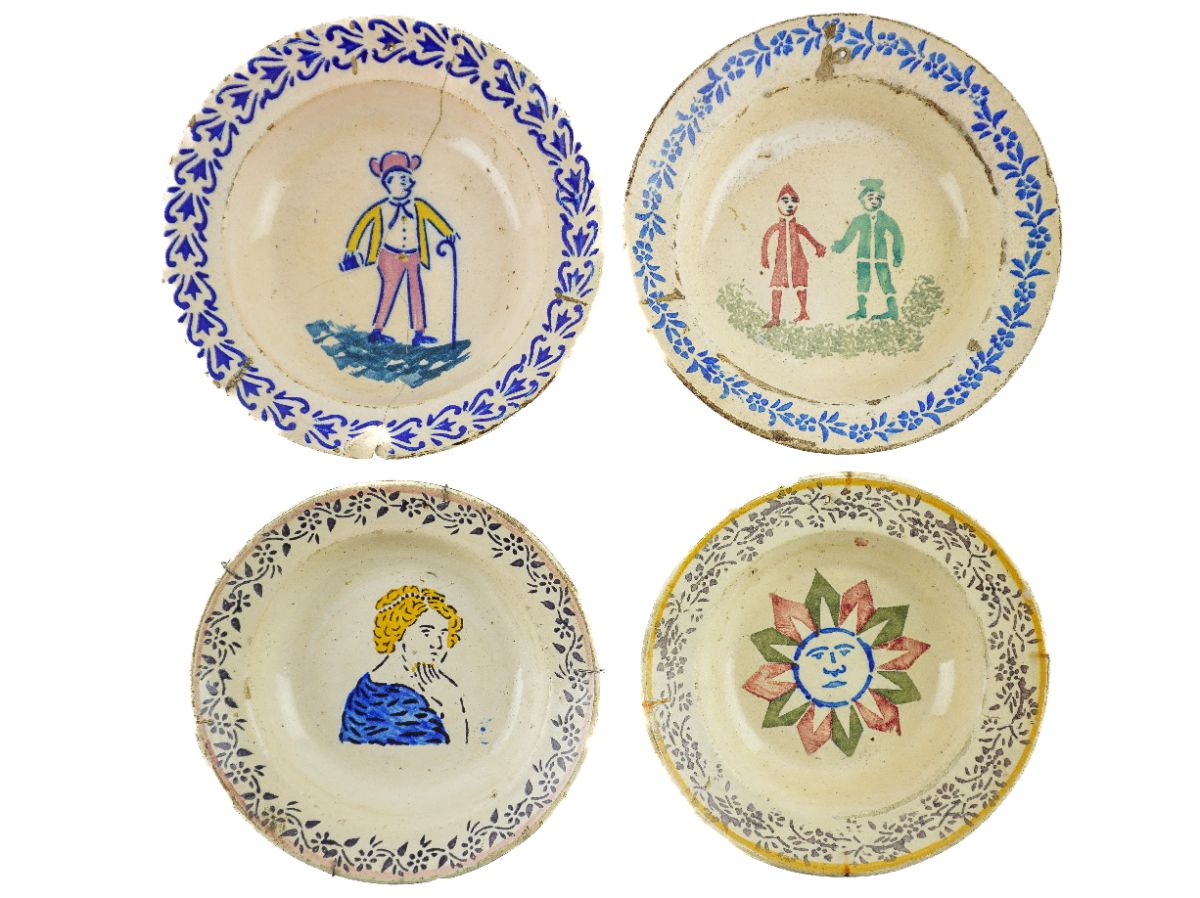 4 Pratos em faiança