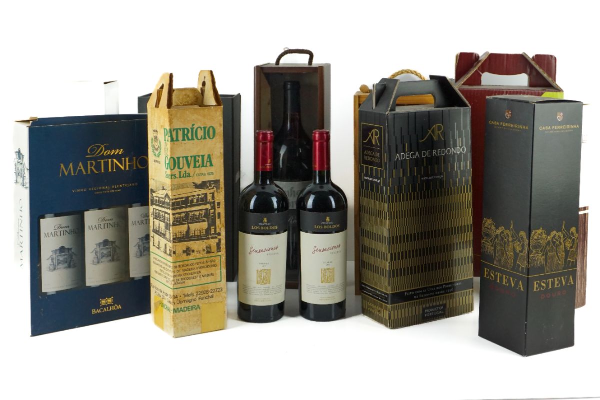 22 Garrafas de vinho