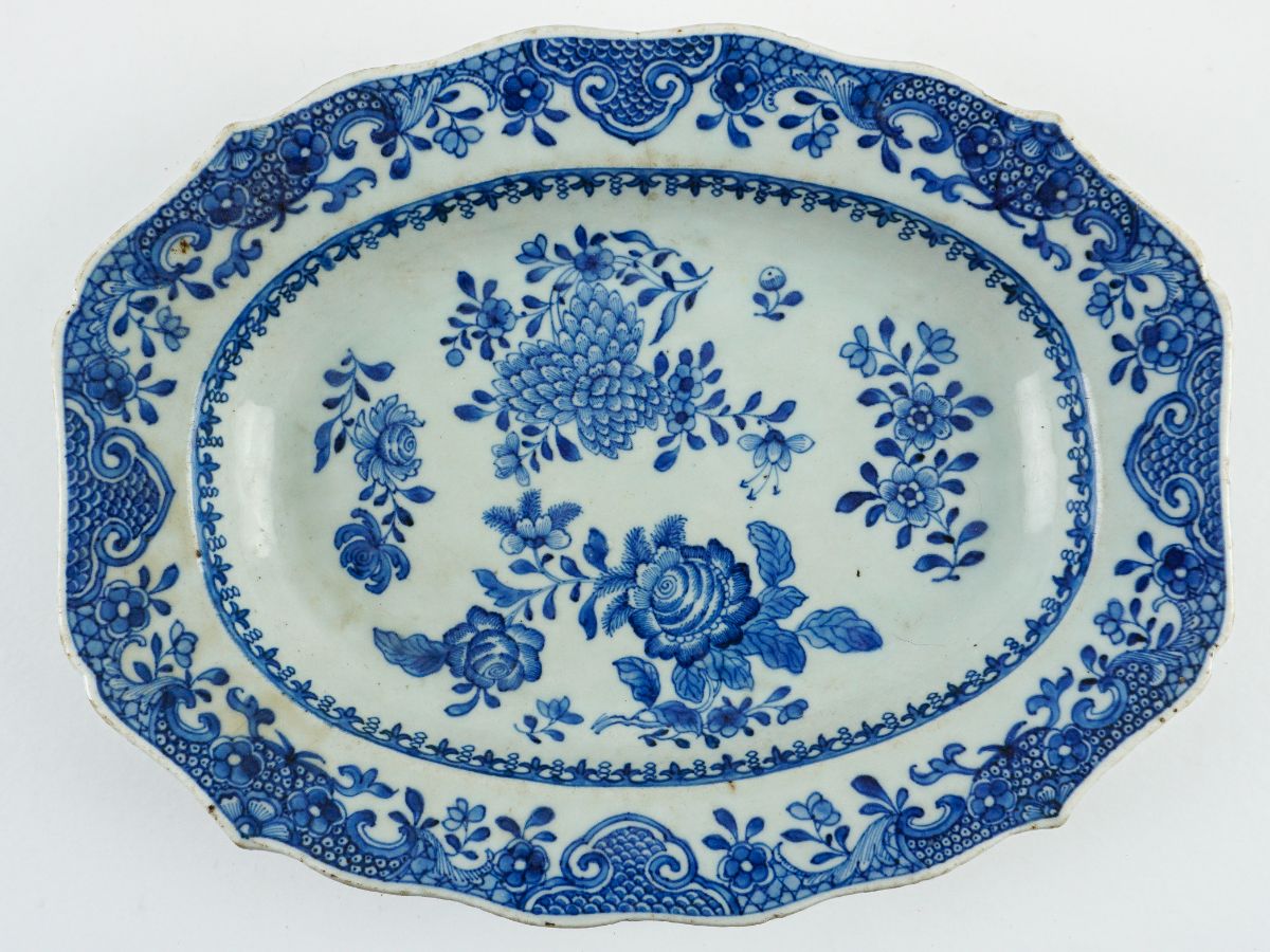 Travessa funda chinesa