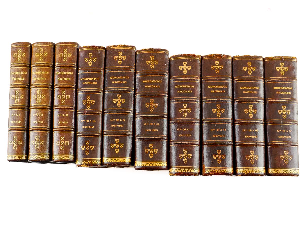 Boletim Direcção Geral dos Edifícios e Monumentos Nacionais