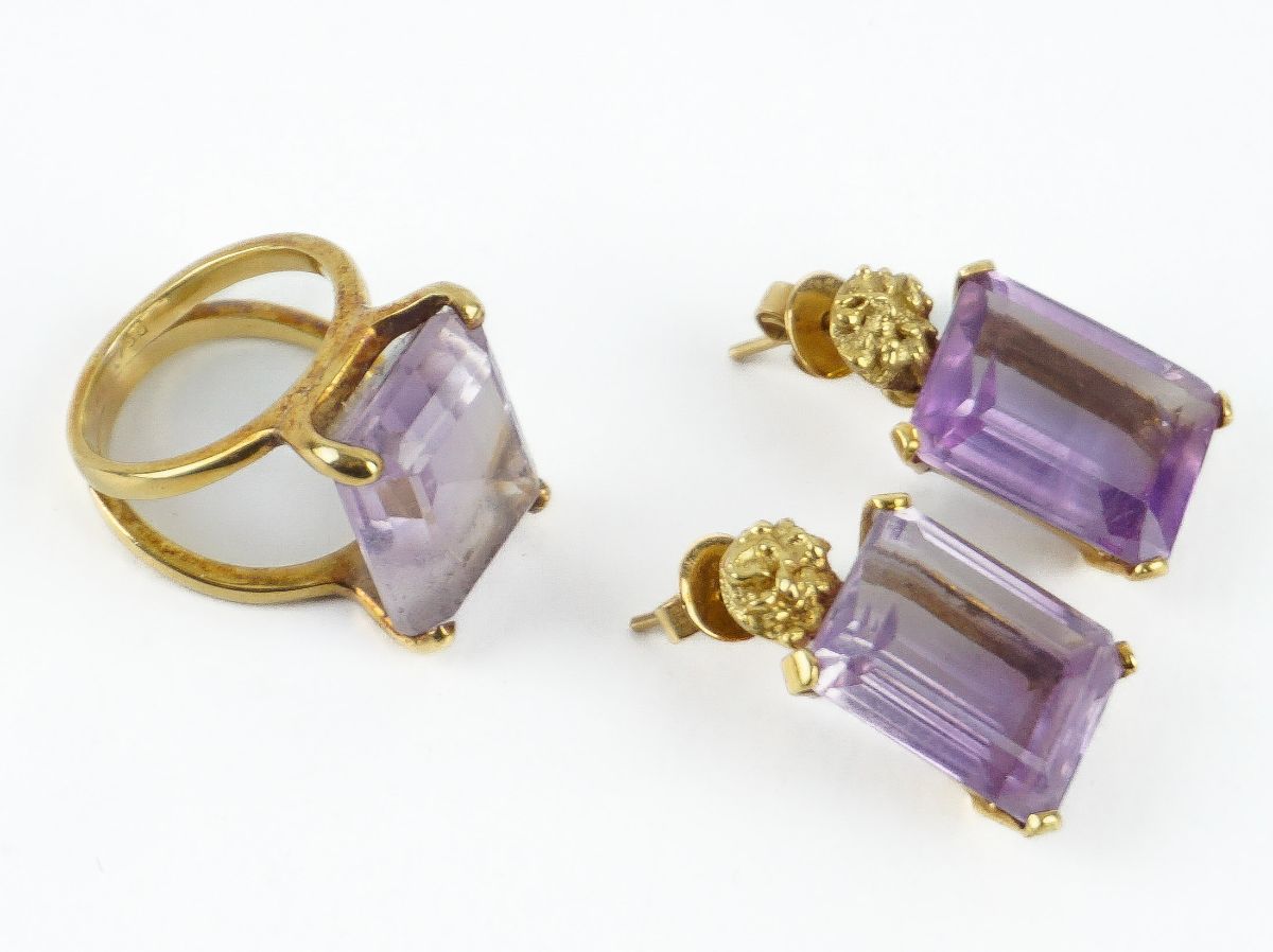 Conjunto de anel e dois brincos