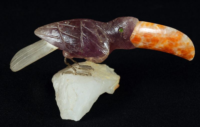 Escultura Tucano