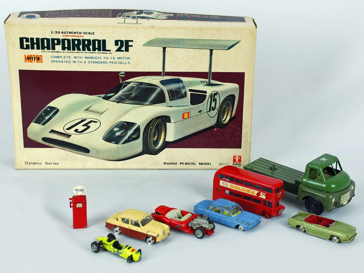 8 Carros Miniaturas