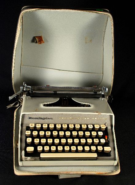 Máquina de Escrever de Viagem