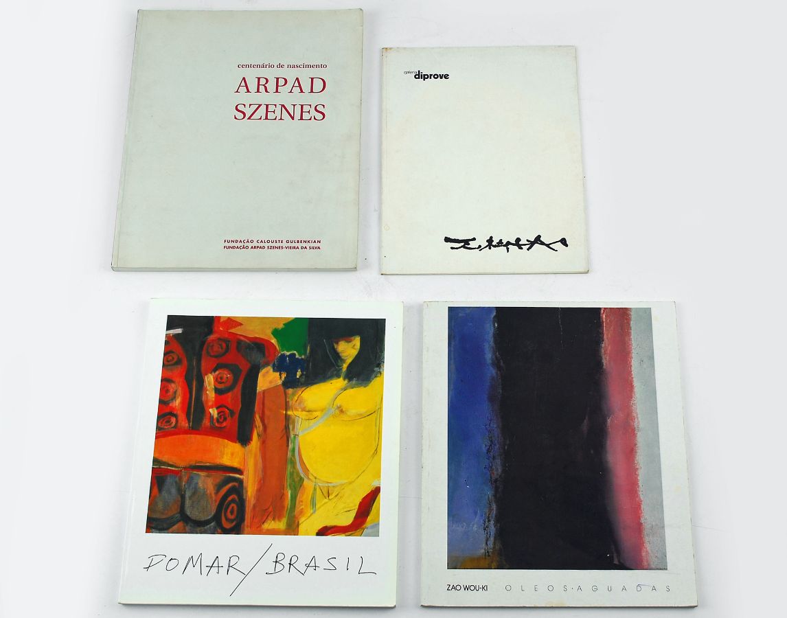4 catálogos de pintura