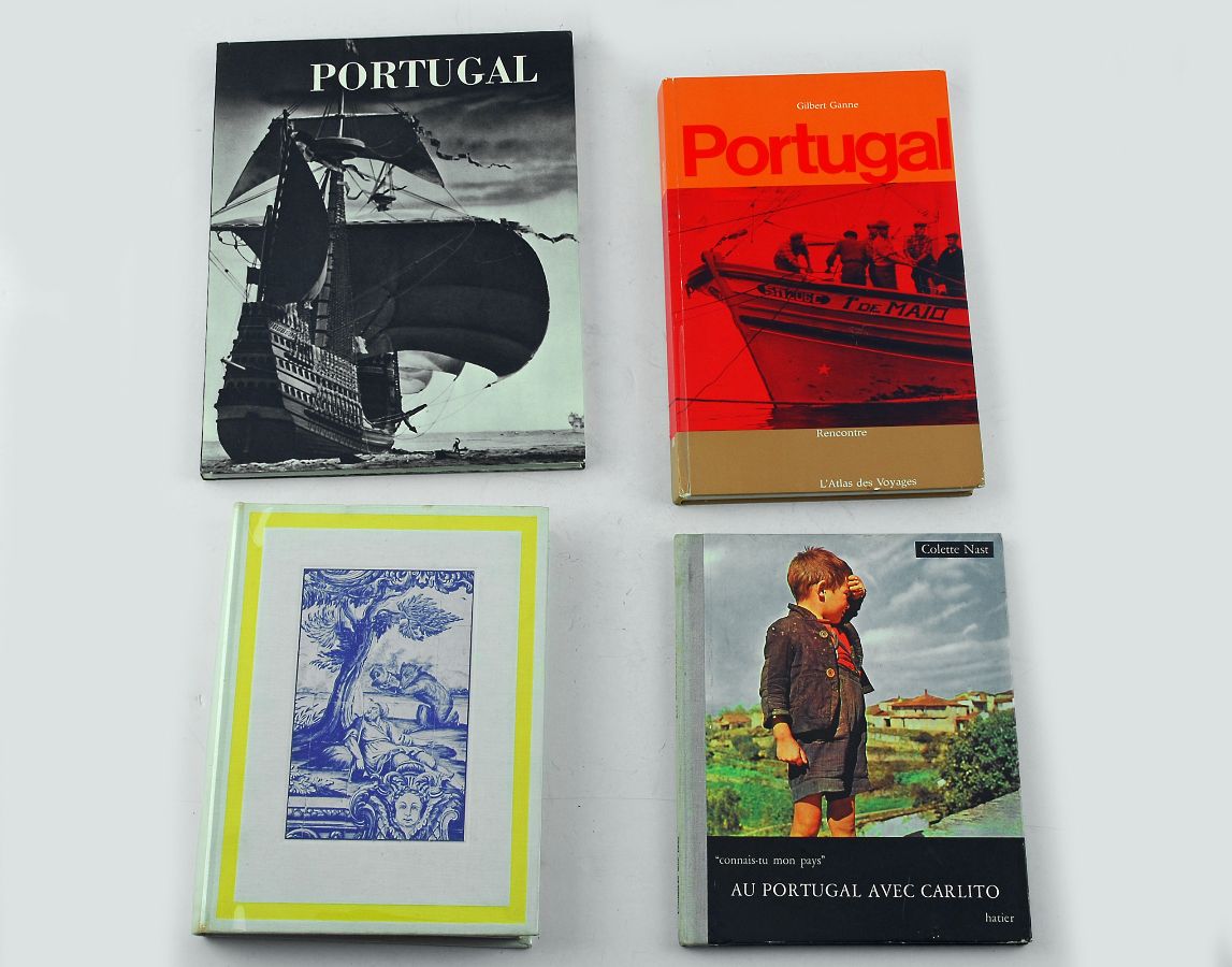 4 livros sobre portugal