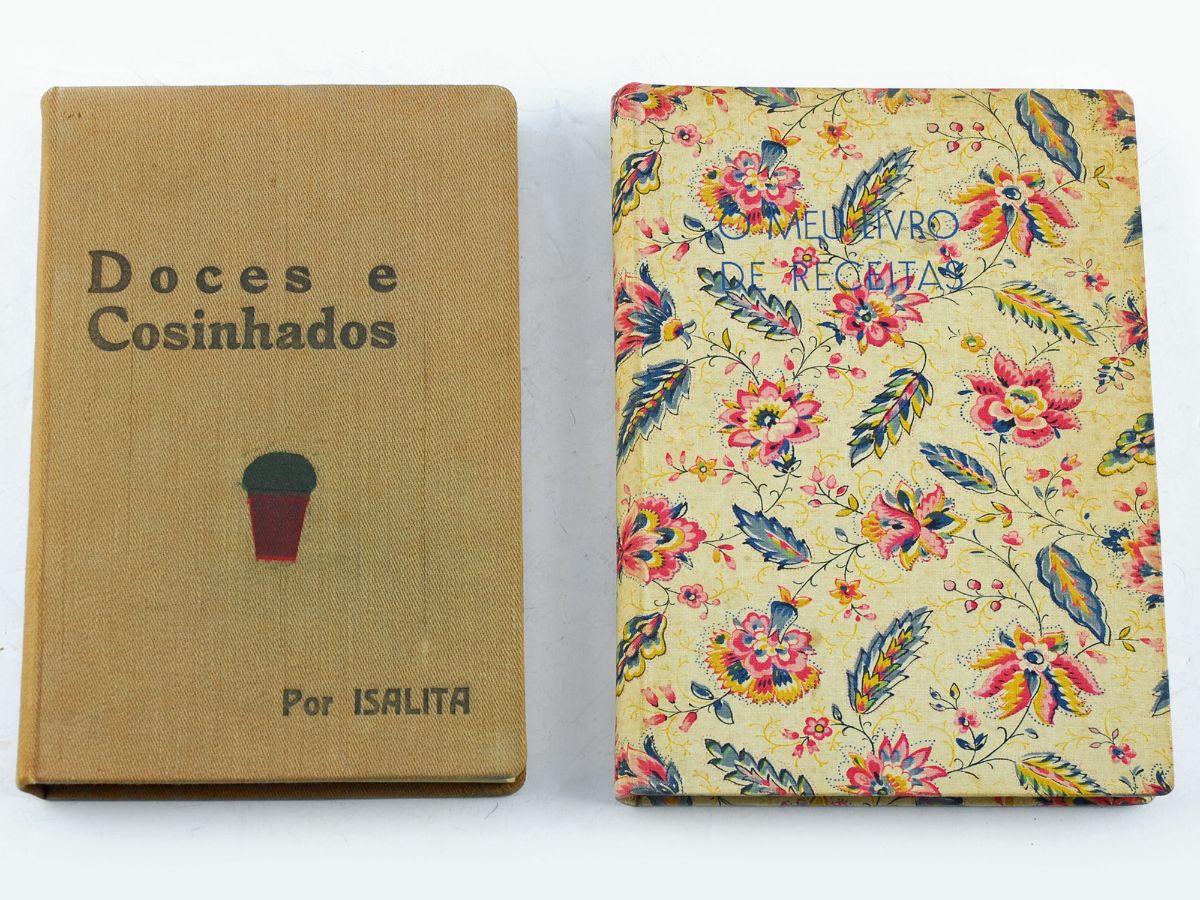 2 livros de receitas