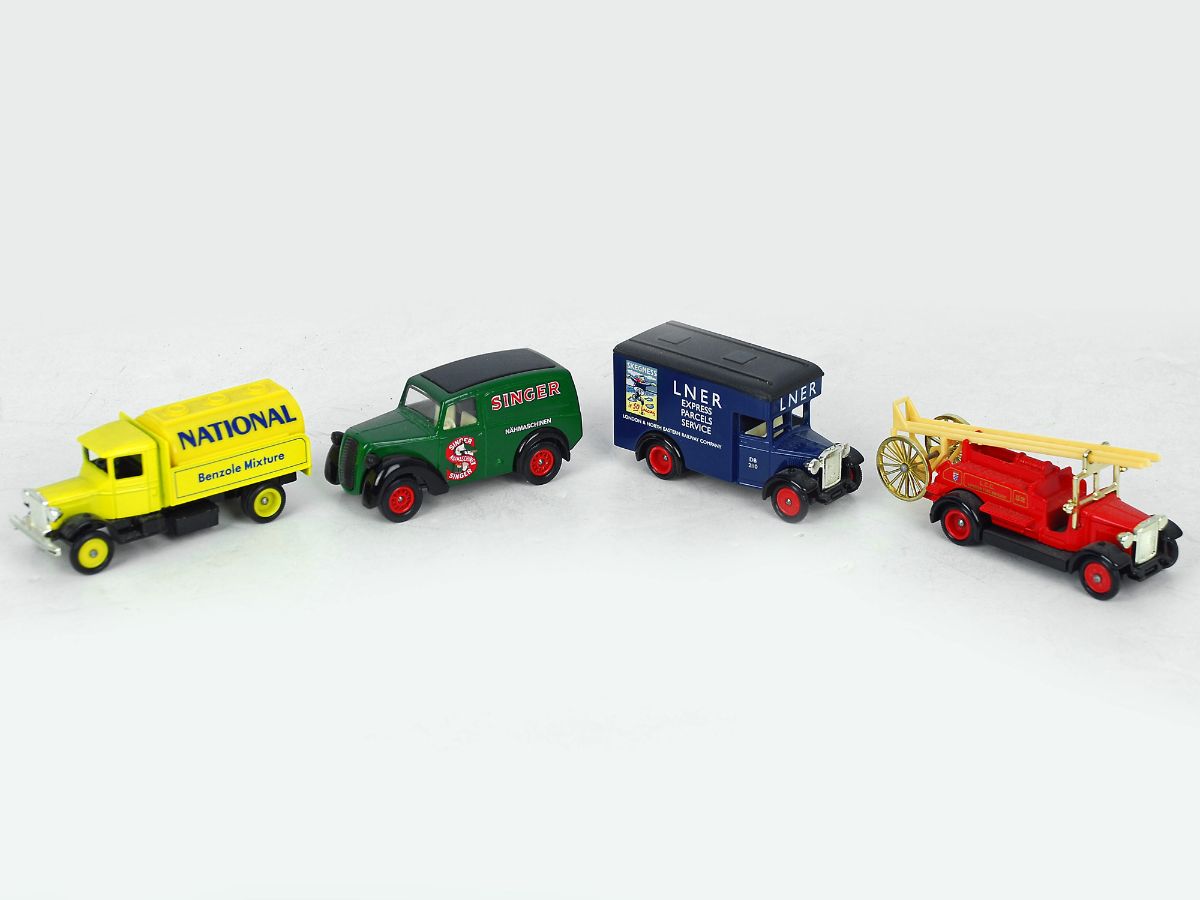 Lote de 4 Carros miniatura Ingleses