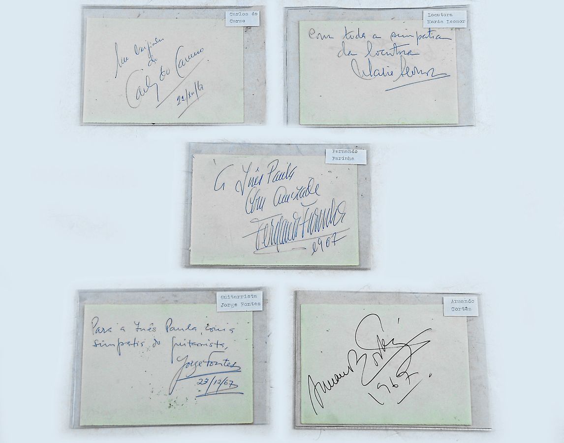 Lote de 5 autógrafos com dedicatórias