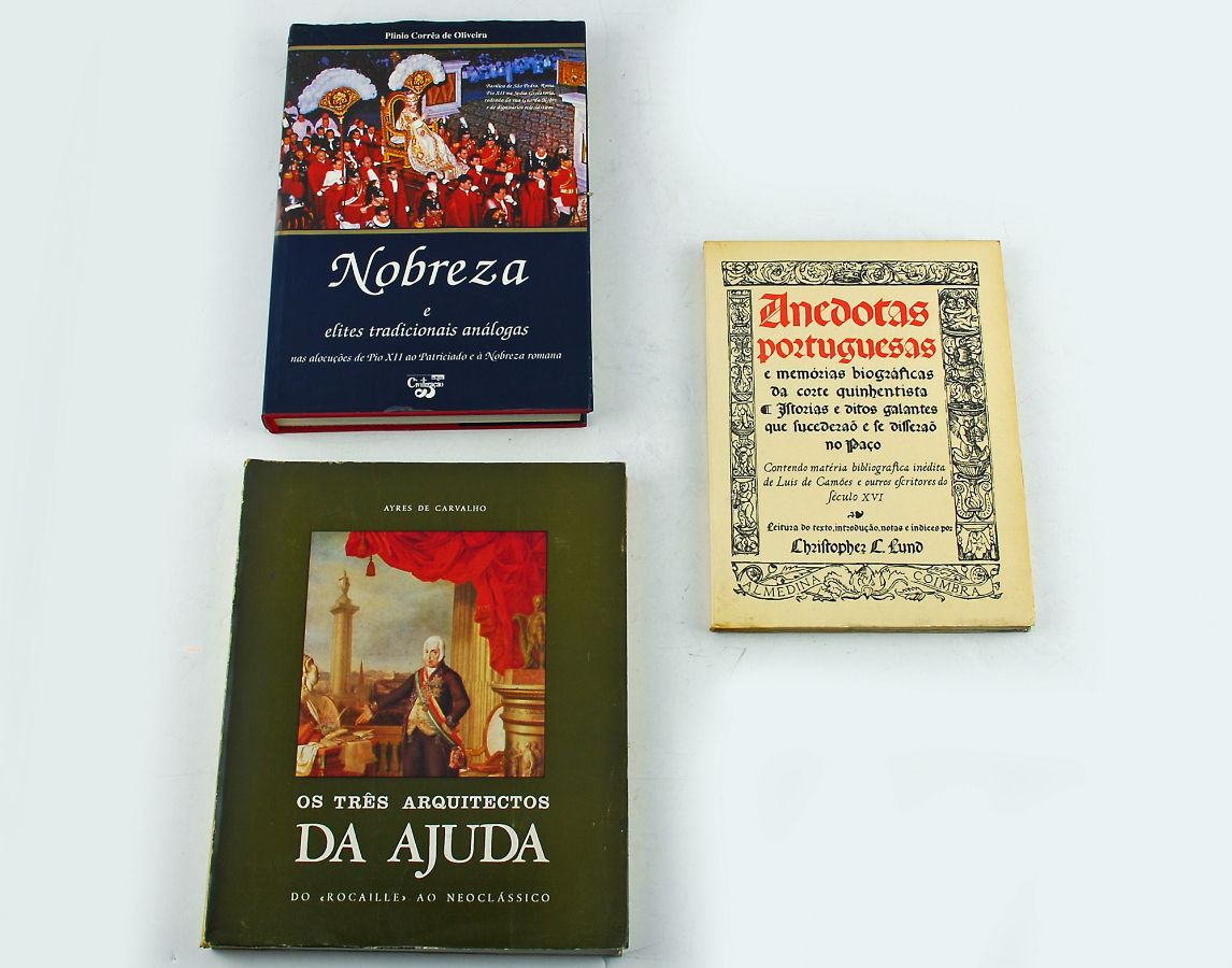 3 livros diversos