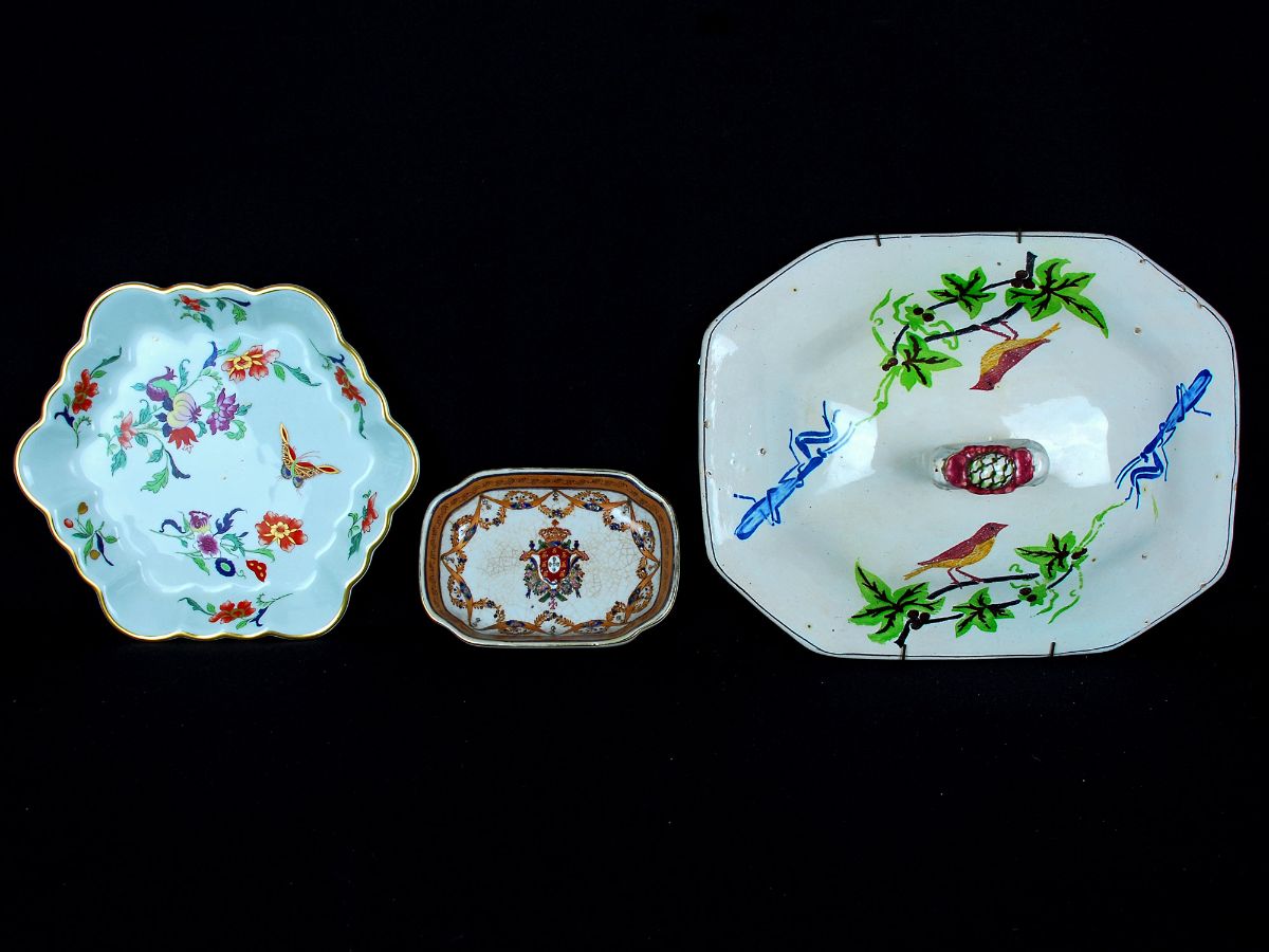 Conjunto de 3 peças em Faiança/ Porcelana