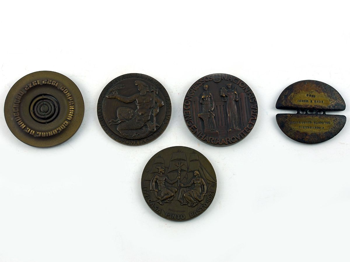 5 Medalhas diversas em bronze