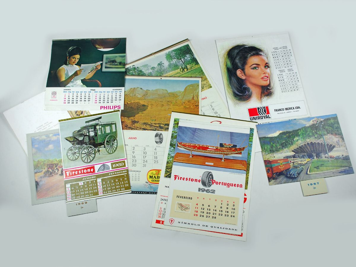 Lote de 12 calendários puclicitários murais