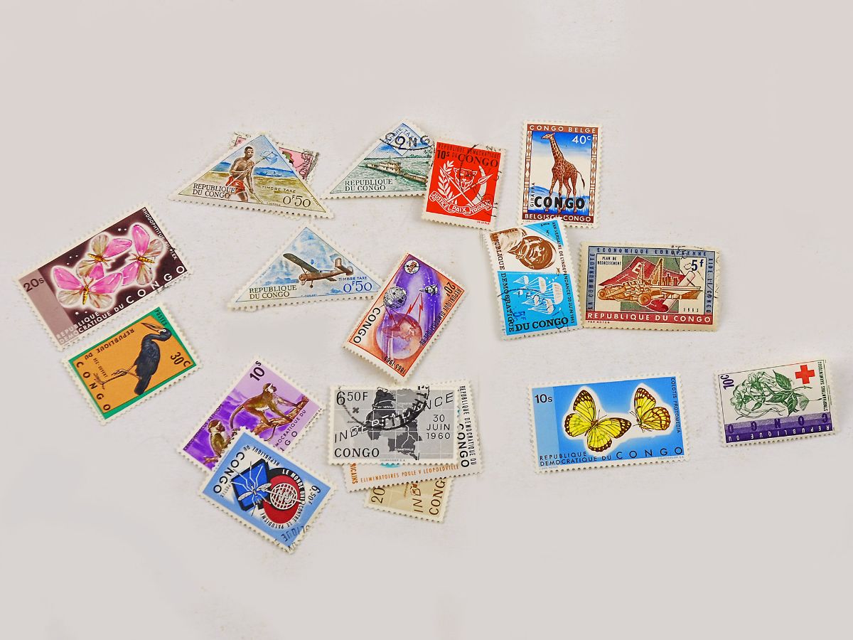 Conjunto de selos de vários países