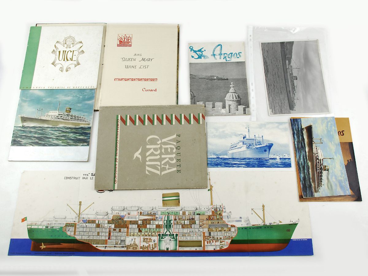 Folhetos, Fotografias e Livros da Companhia Nacional de Navegação