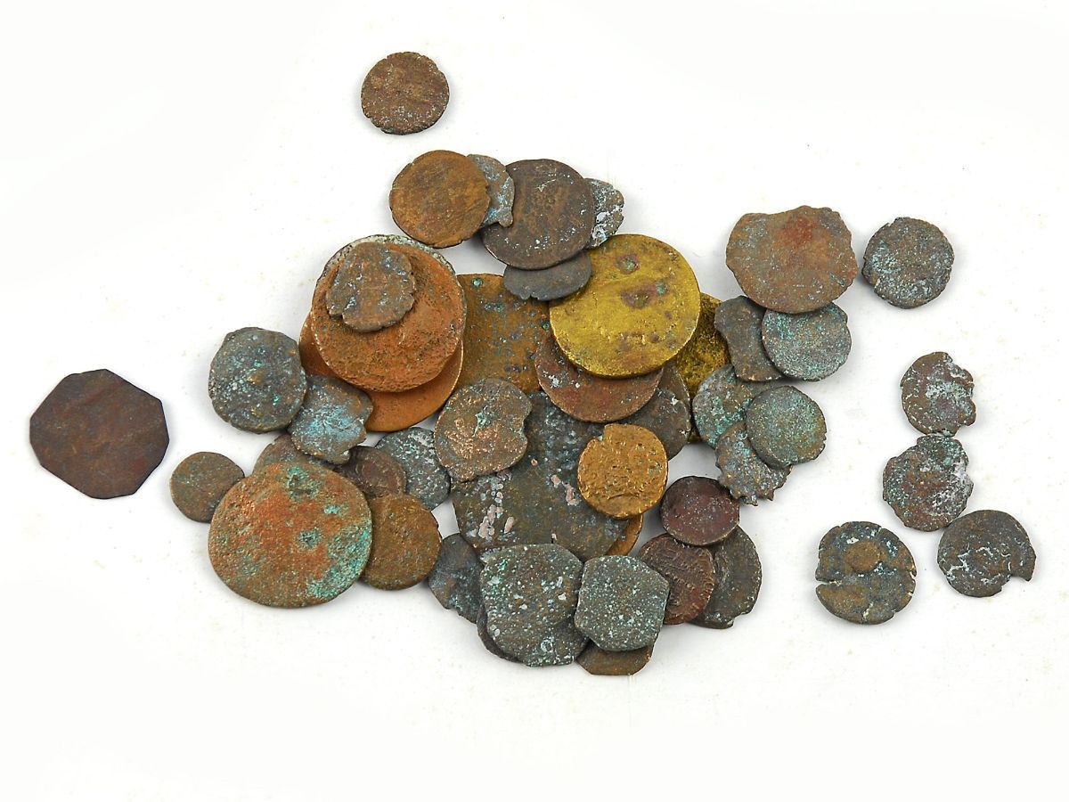 Lote de 50 moedas antigas (Romanas)