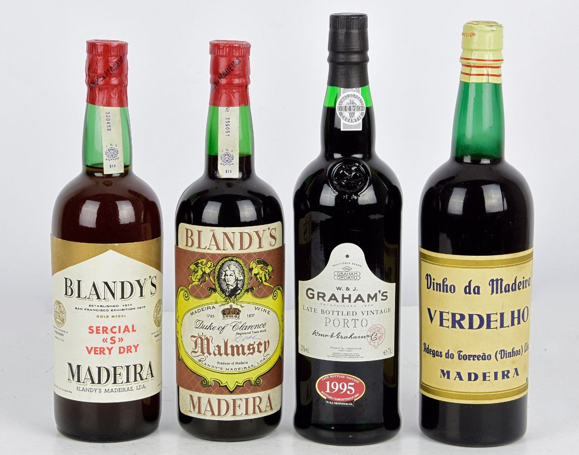 3 Garrafas de vinho da Madeira