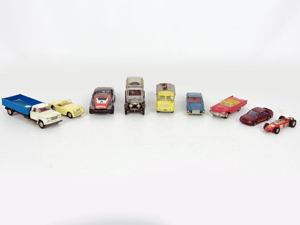 11 Carros da Corgi Toys