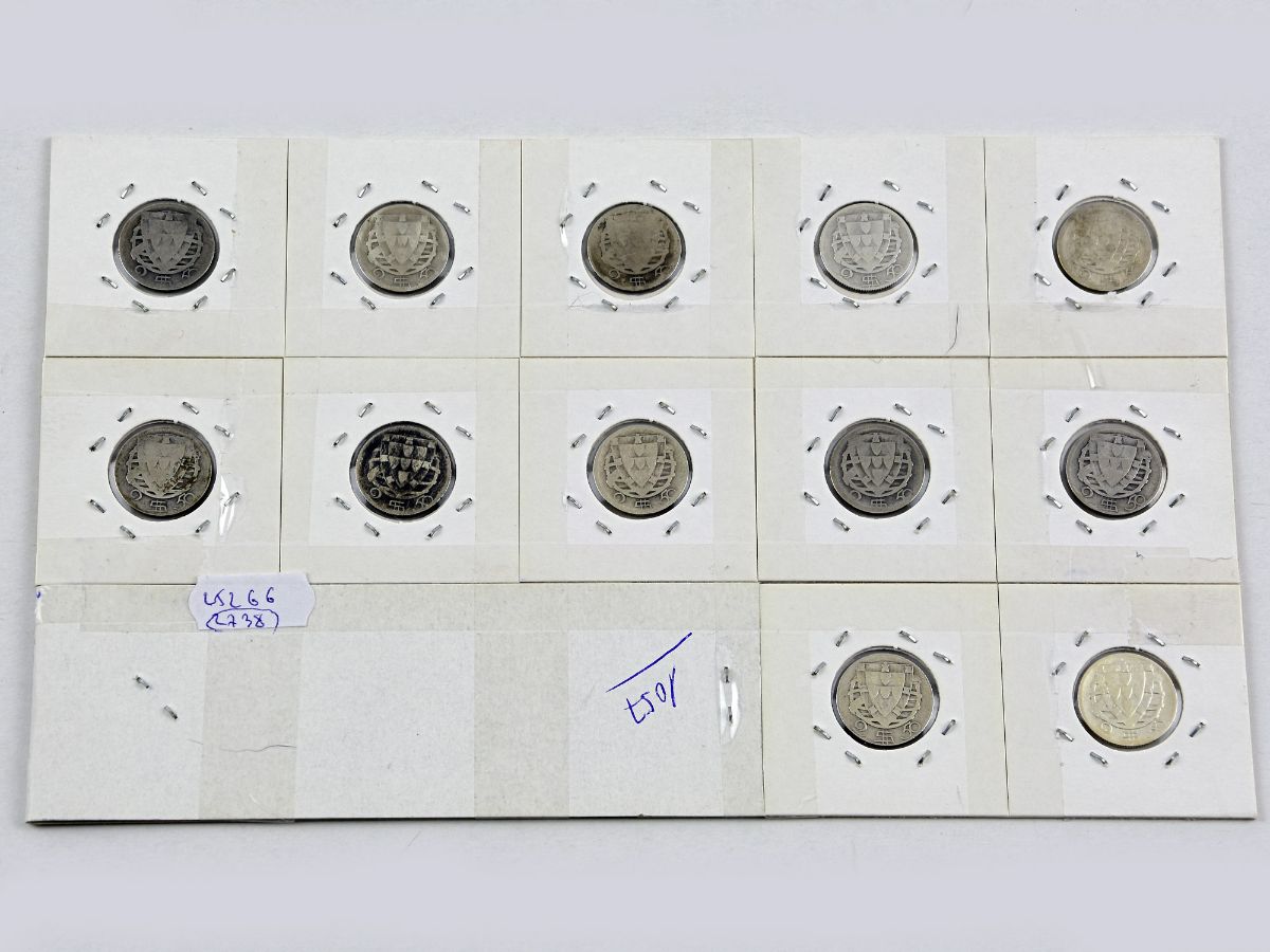 Colecção completa das 12 moedas de 2,5 escudos