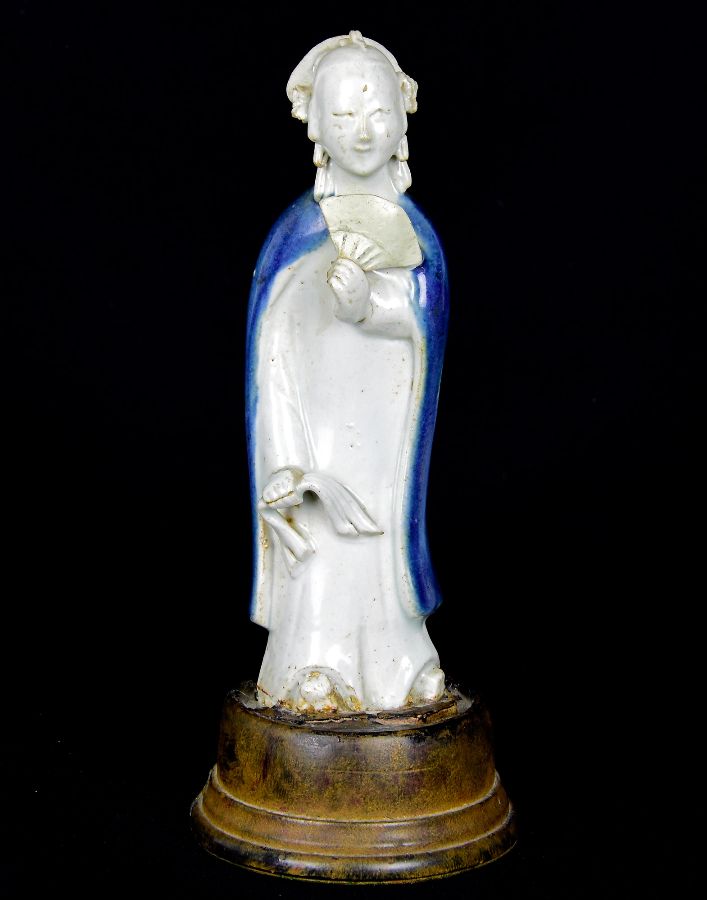 Figura feminina