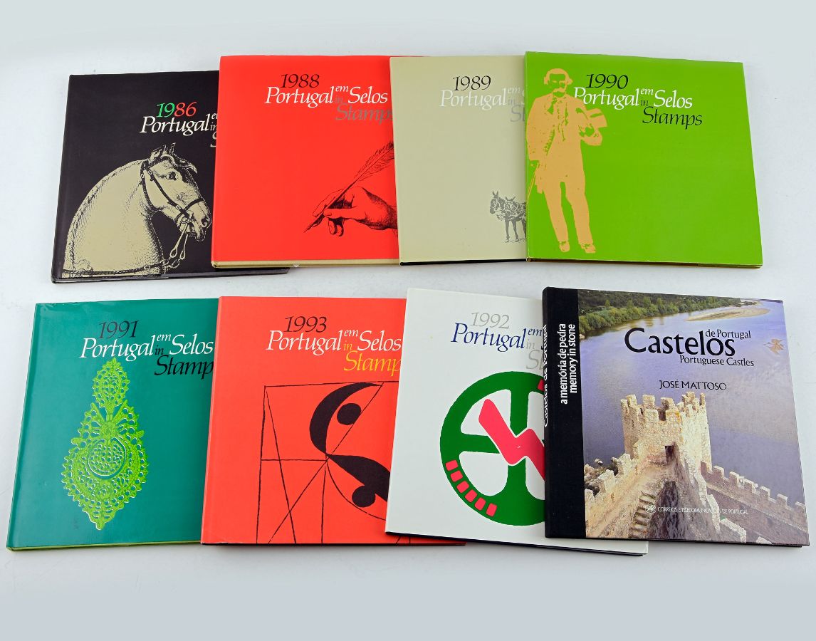 8 Livros dos CTT