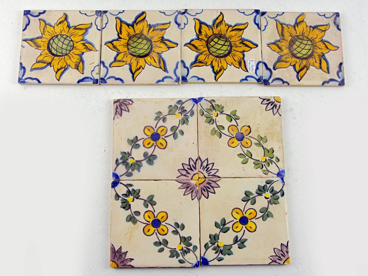 2 Conjuntos de 4 azulejos cada