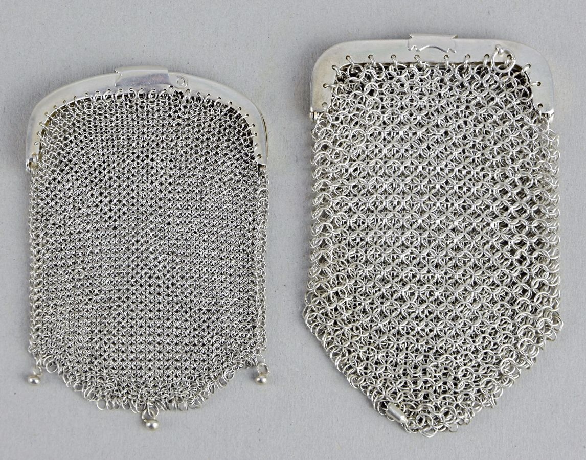 2 Porta-moedas em malha
