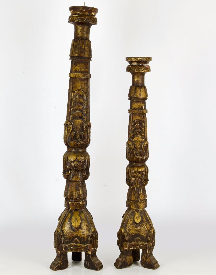 2 Tocheiros de Igreja
