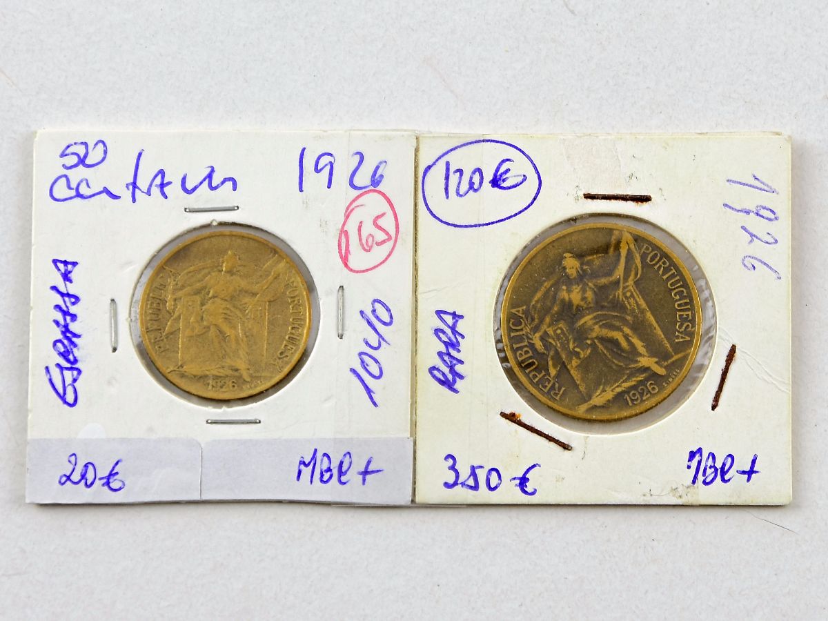 2 Moedas de 50 centavos ( escassa ) e 1 escudo (rara)