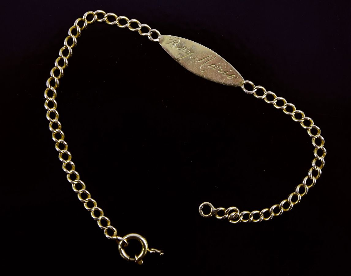 Pequena pulseira 