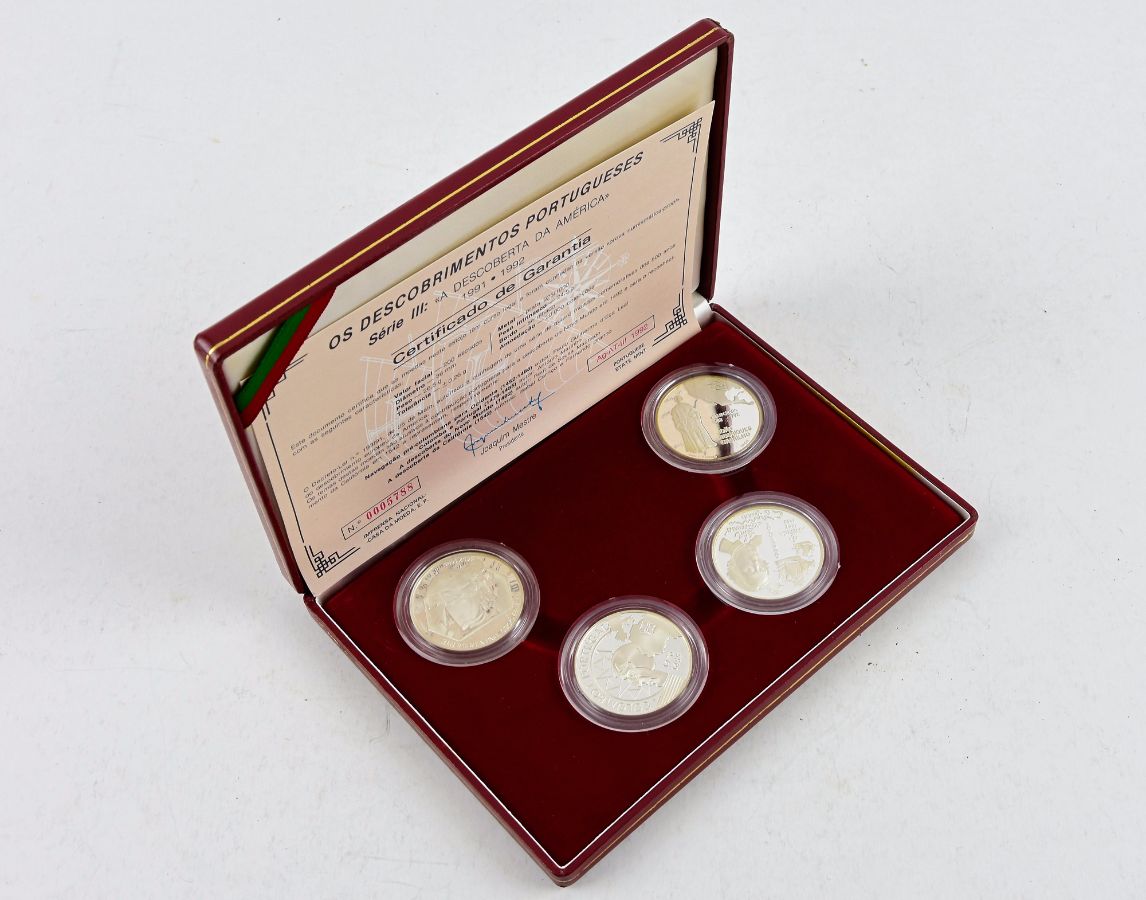4 Moedas de 200 Escudos