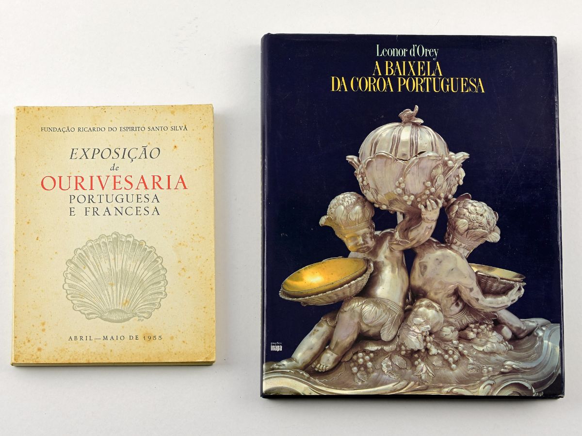 2 Livros Diversos