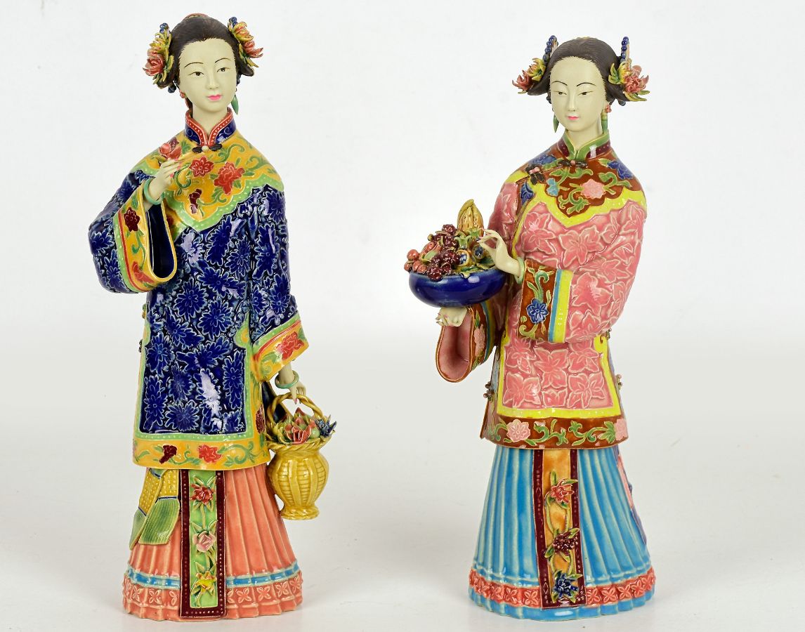 Par de Figuras Chinesas