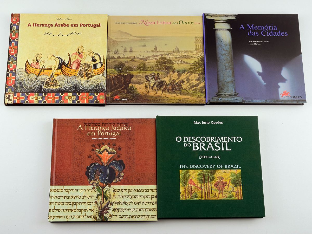 5 Livros temáticos dos CTT