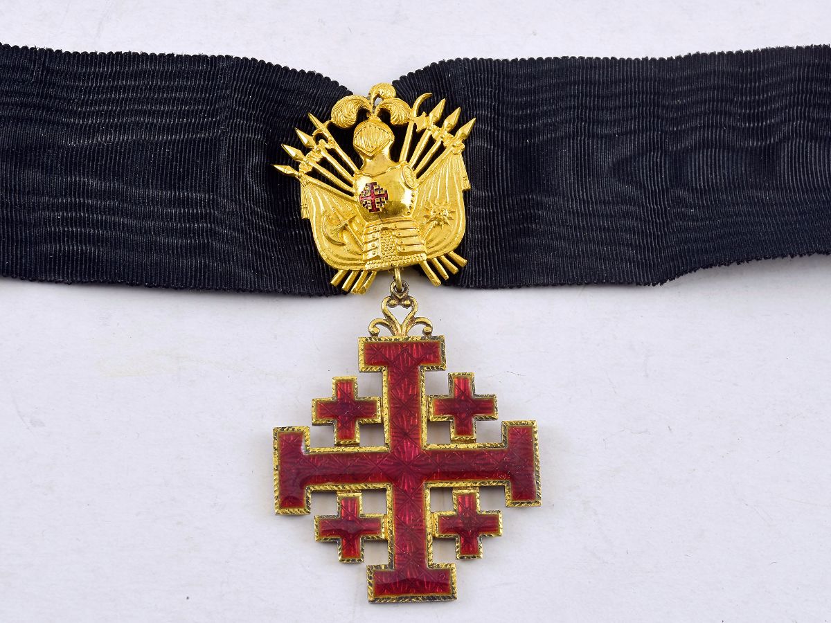 Condecoração da Ordem de Cavalaria do Santo Sepulcro de Jerusalem