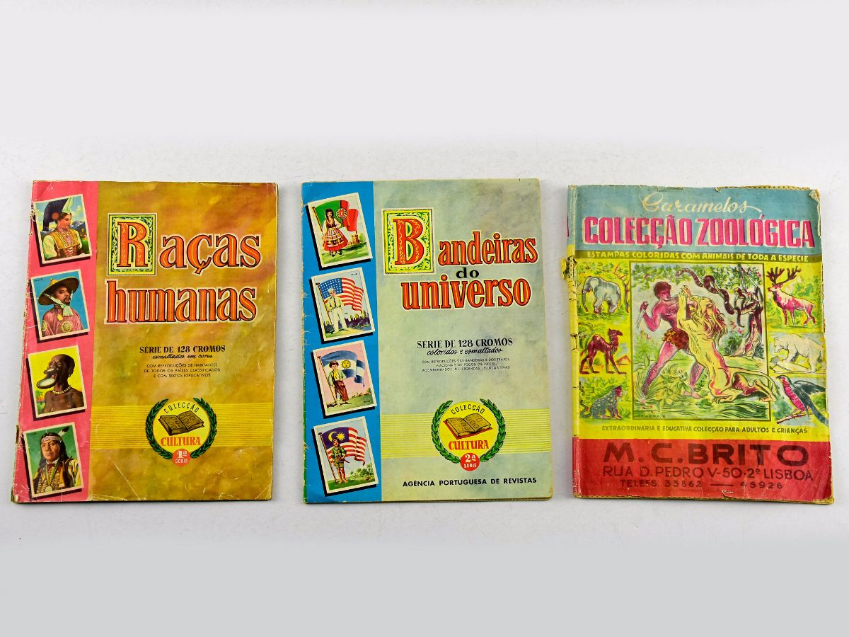 3 Cadernos de cromos