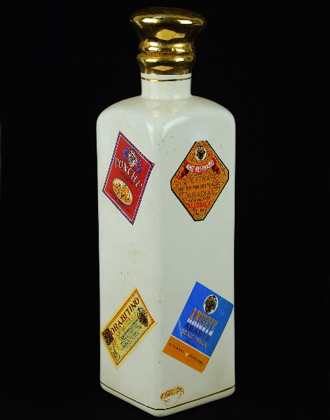 2 Garrafas de Licores em Faiança