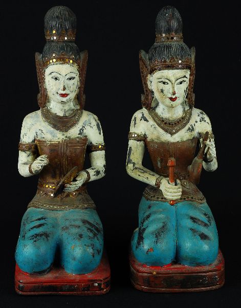 Par de Esculturas Tailandesas