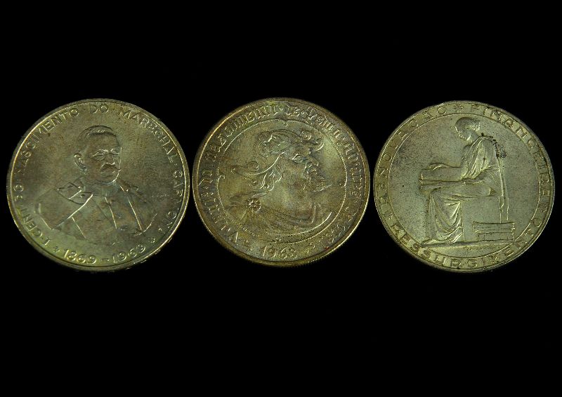 3 Moedas