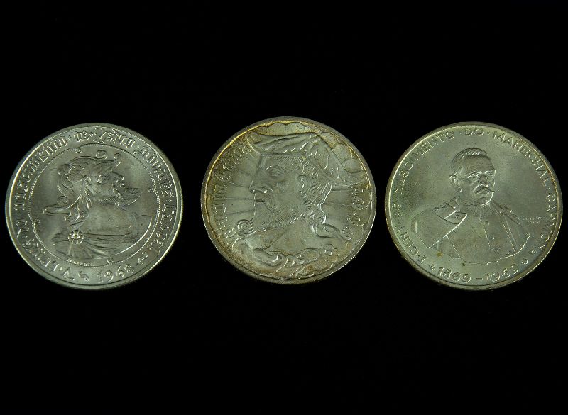 3 Moedas