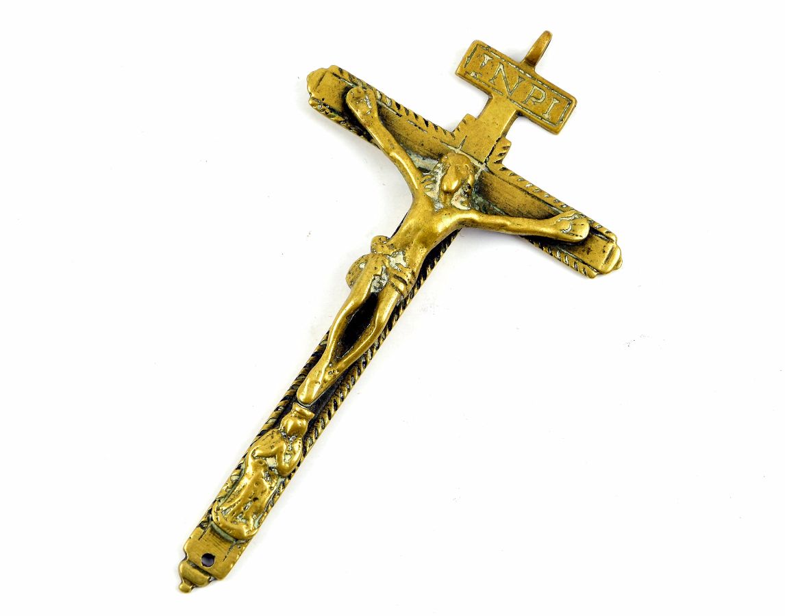 Crucifixo pendente