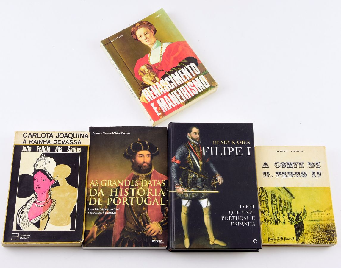 24 Livros diversos