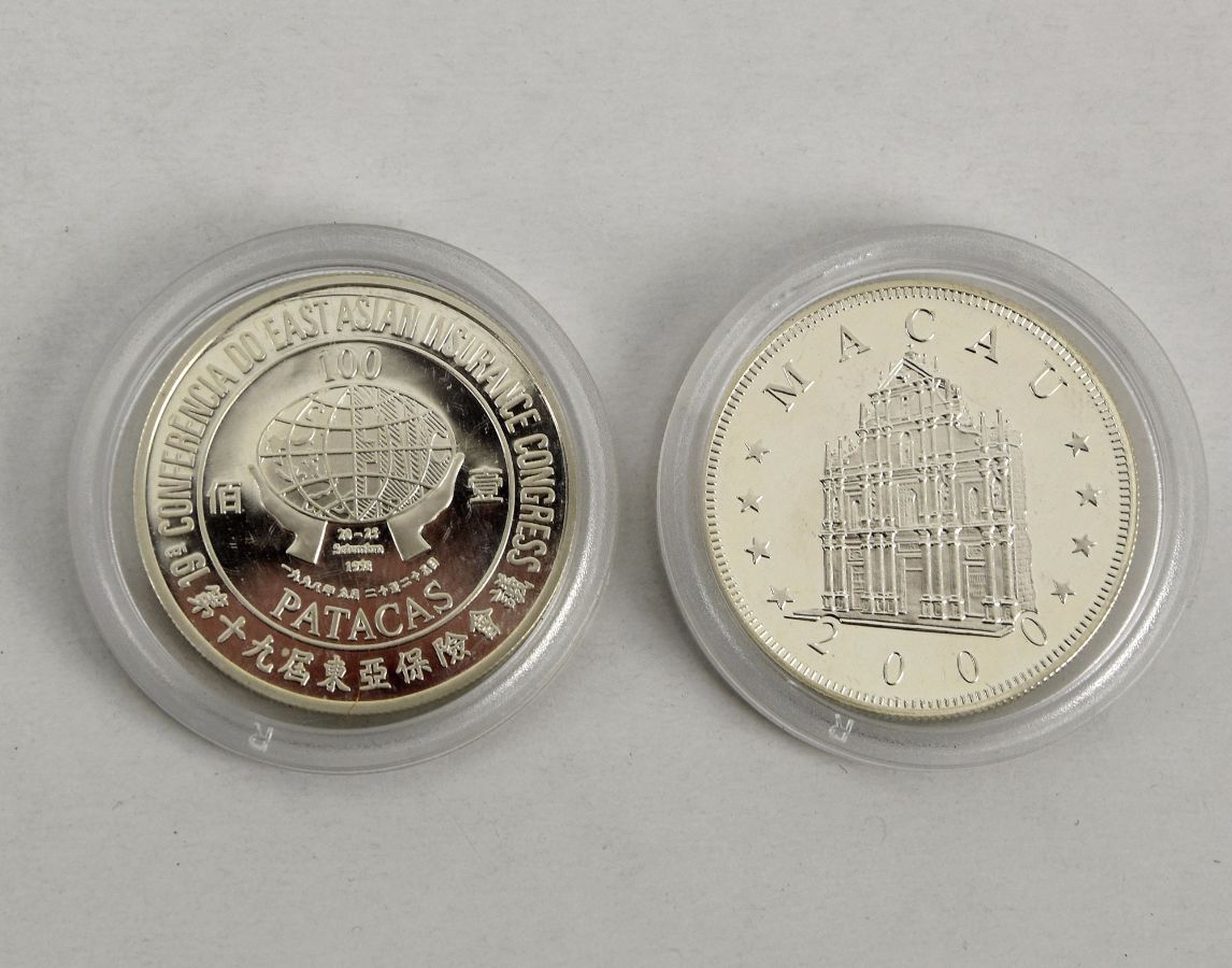 2 Moedas em prata