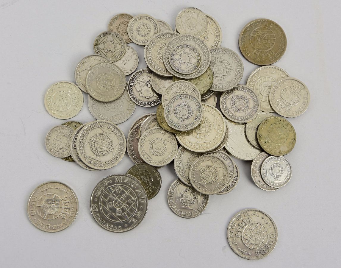 Moedas de prata das Antigas Colónias