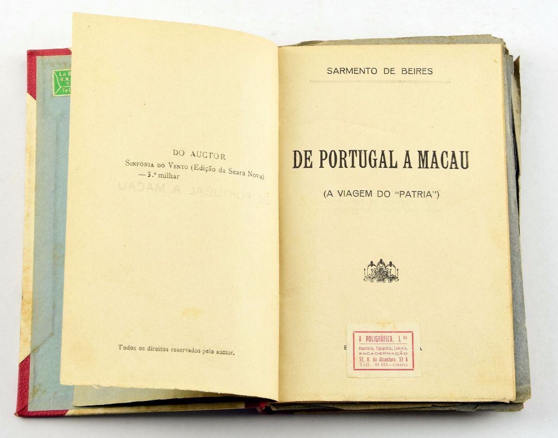 De Portugal a Macau. A Viagem do «Pátria» (1925)