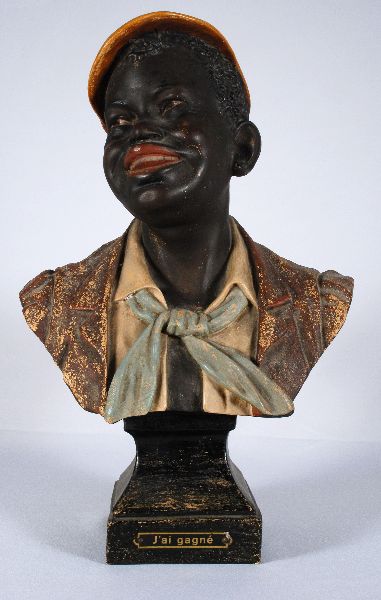 Busto em Barro Pintado - J'ai Gagné