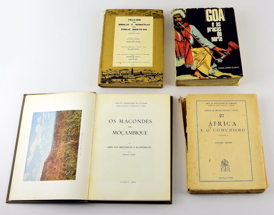 4 Livros diversos