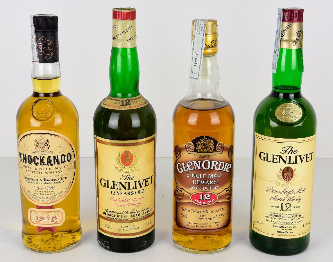 4 Garrafas de Whisky Pure Malt