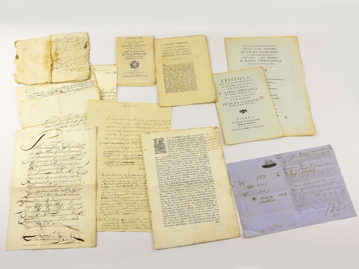 Documentos séc XVII, XVIII, XIX e outras publicações