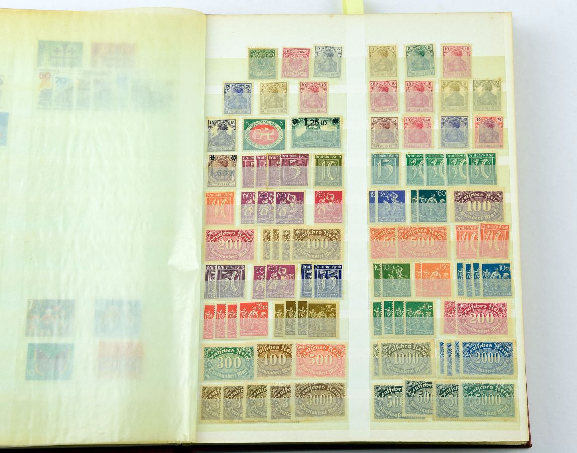 Colecção de 1775 selos clássicos novos